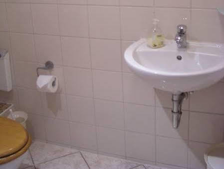 Hotel Pension Senta Berlin Dış mekan fotoğraf